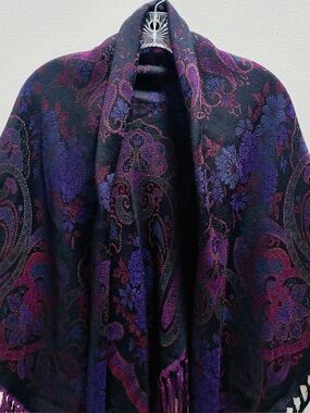 Ginnie Johansen Inc Shawl